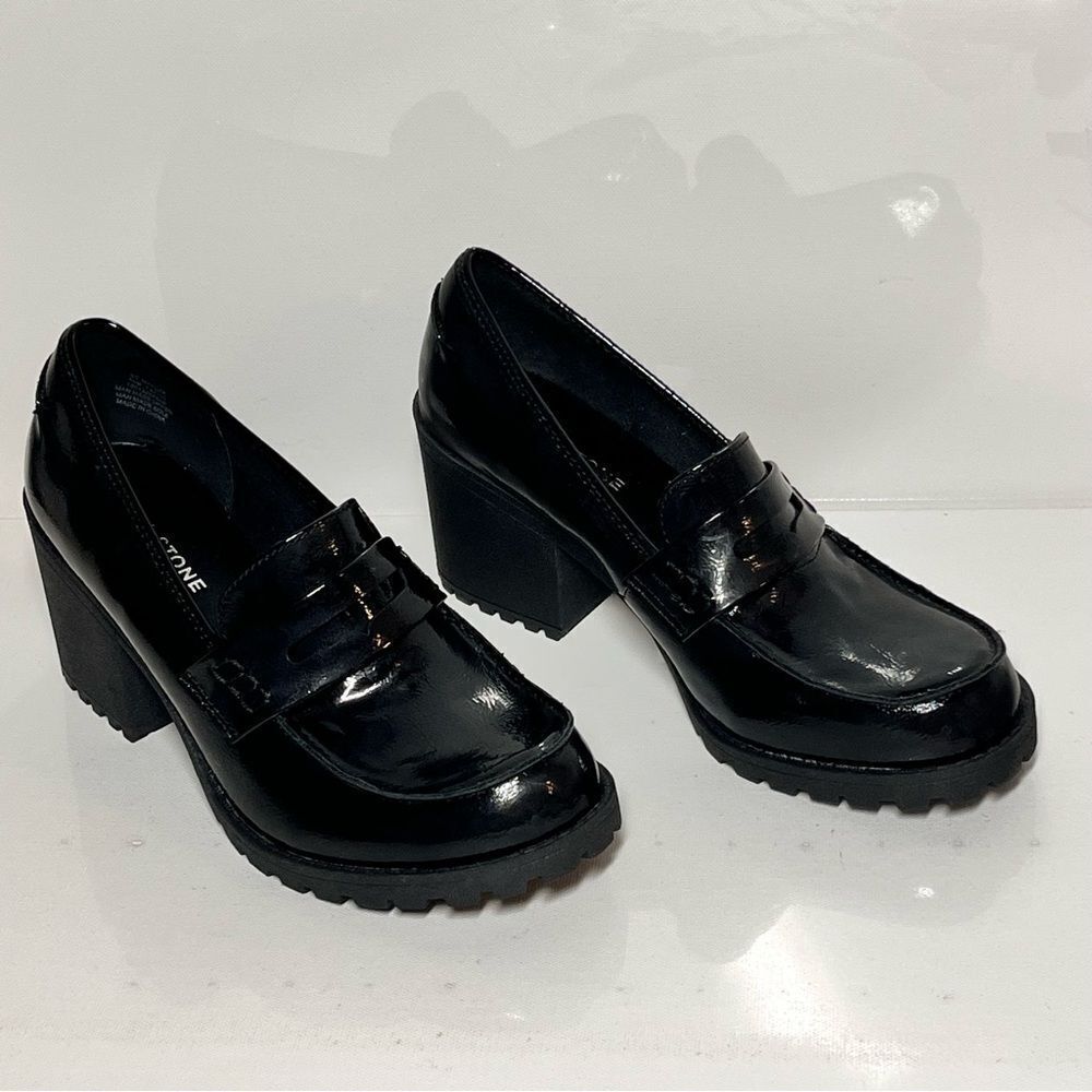 Sun + Stone Presscott Loafer Pumps